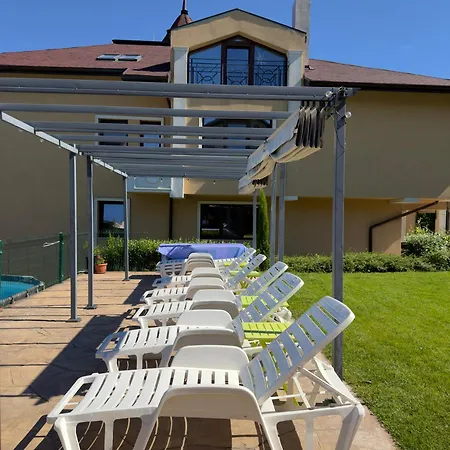 Lejlighed Large Luxury With Sea Views, Pool, Gym & Free Parking Varna